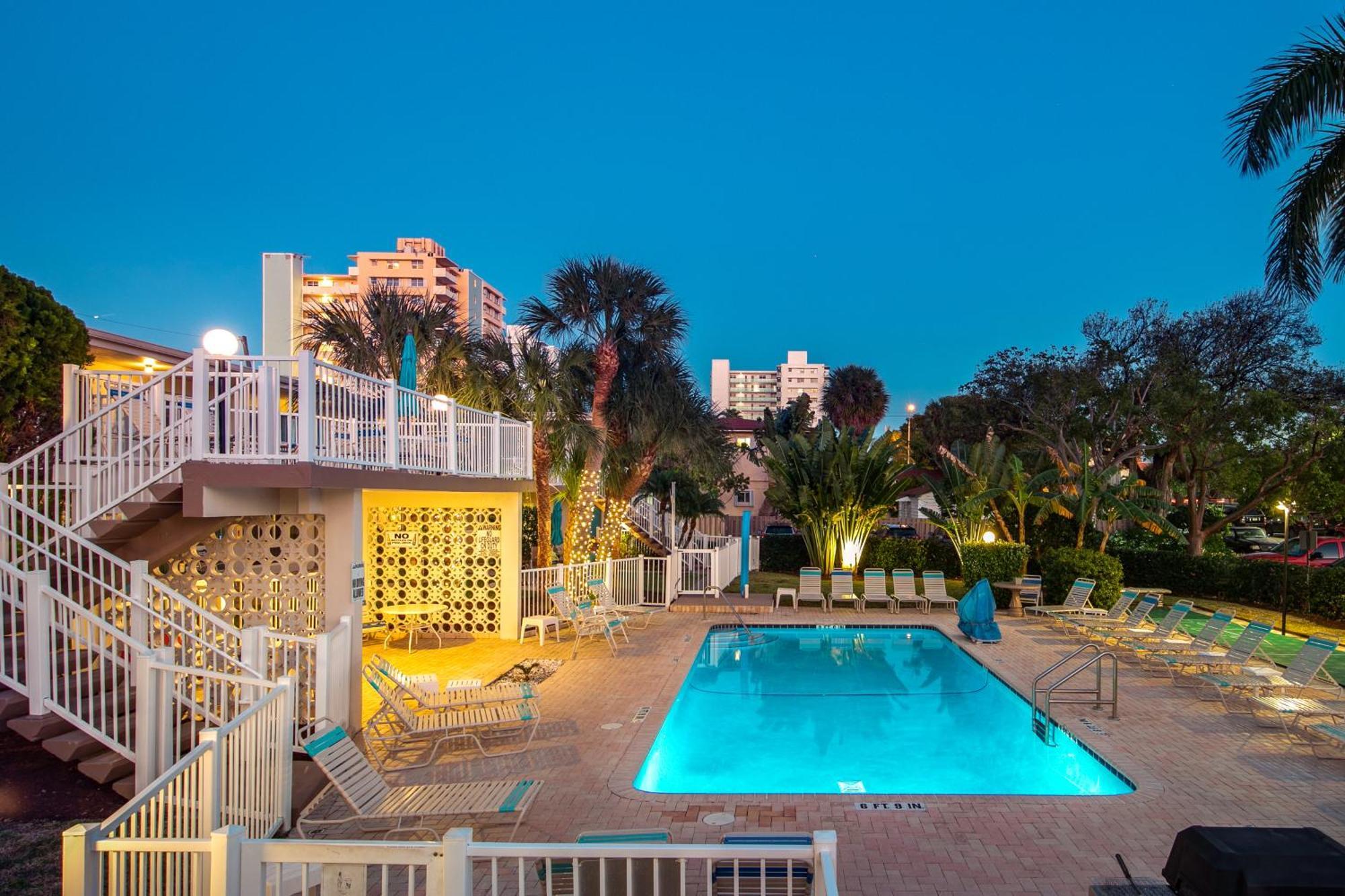 Floranada Condos بومبانو بيتش الغرفة الصورة