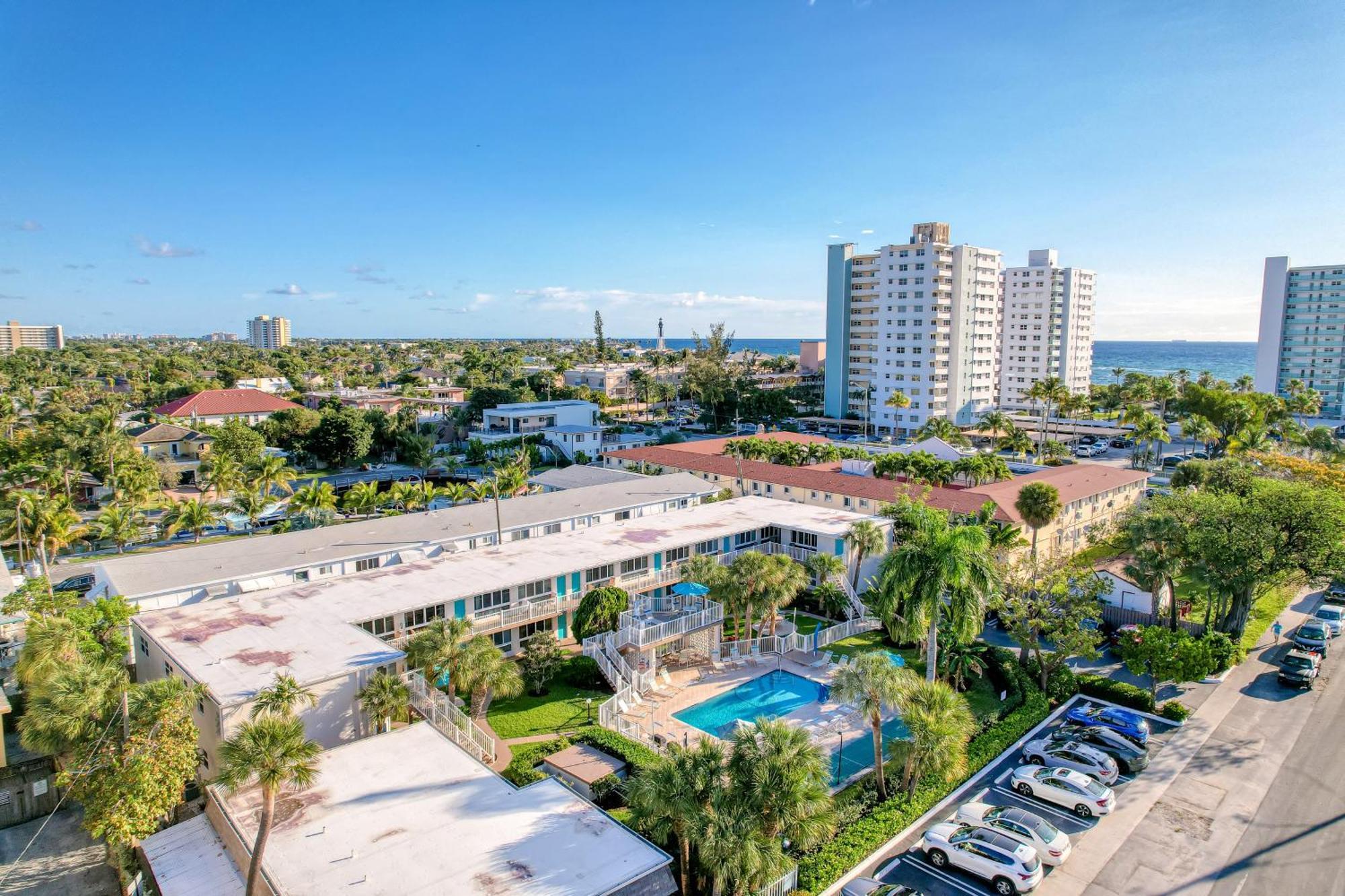 Floranada Condos بومبانو بيتش الغرفة الصورة