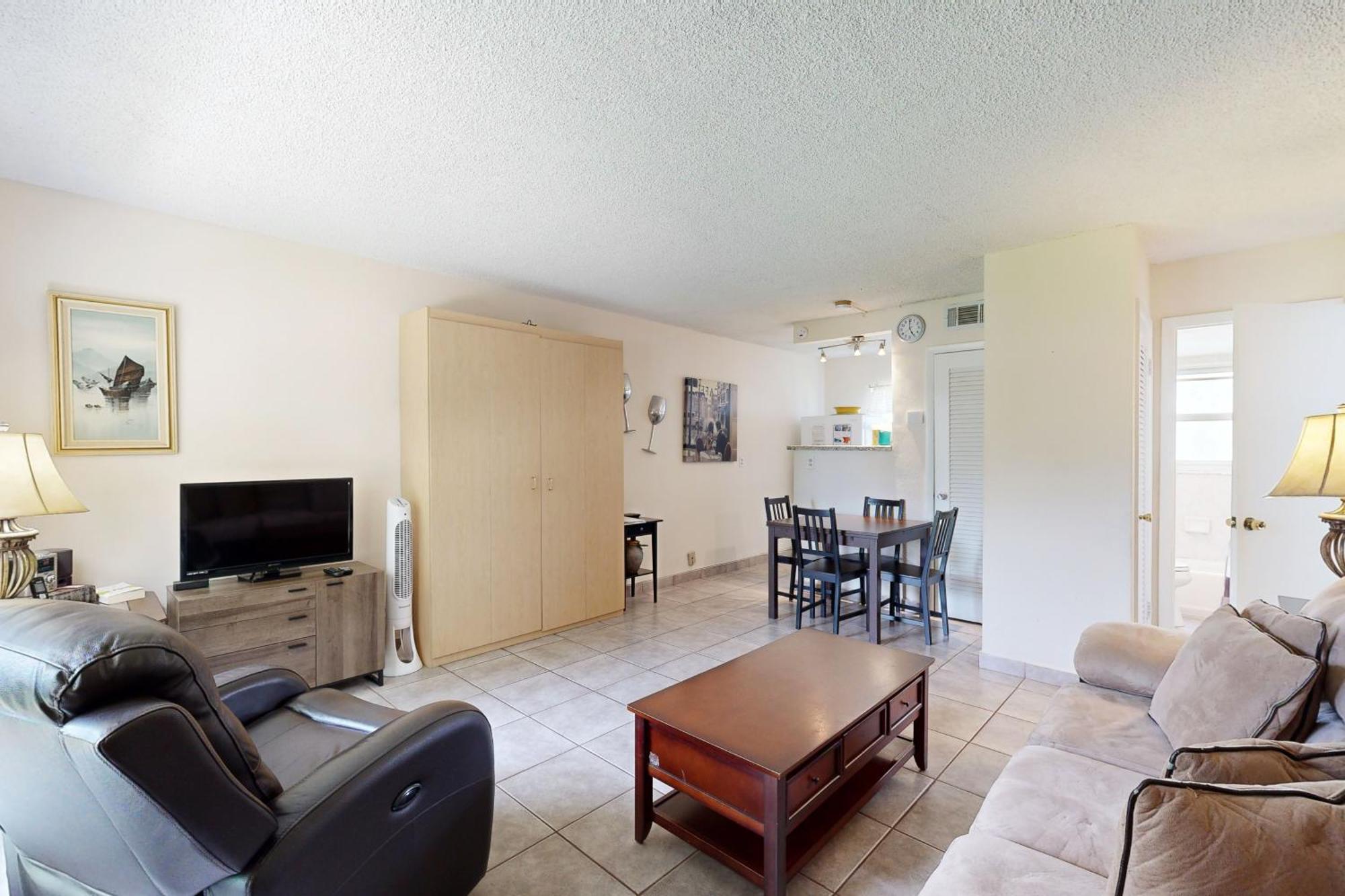 Floranada Condos بومبانو بيتش الغرفة الصورة